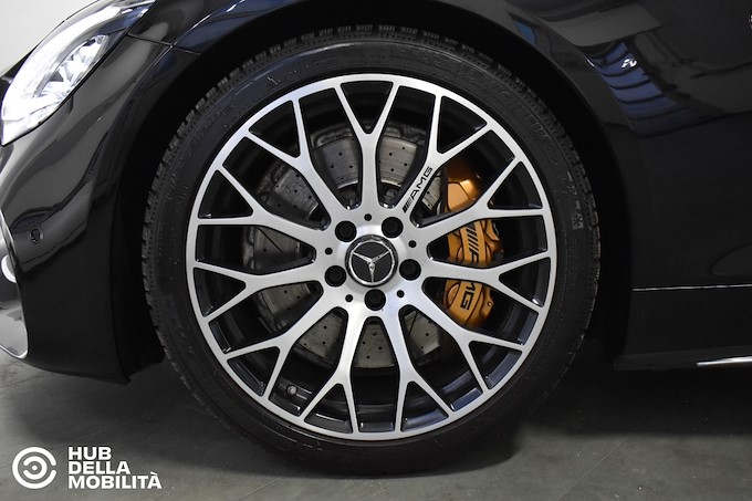 MERCEDES-BENZ GT AMG